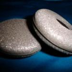 Tubo de voz e espuma auricular